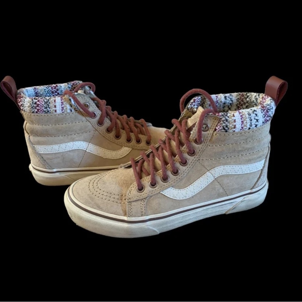 Hi-Top Suede Vans